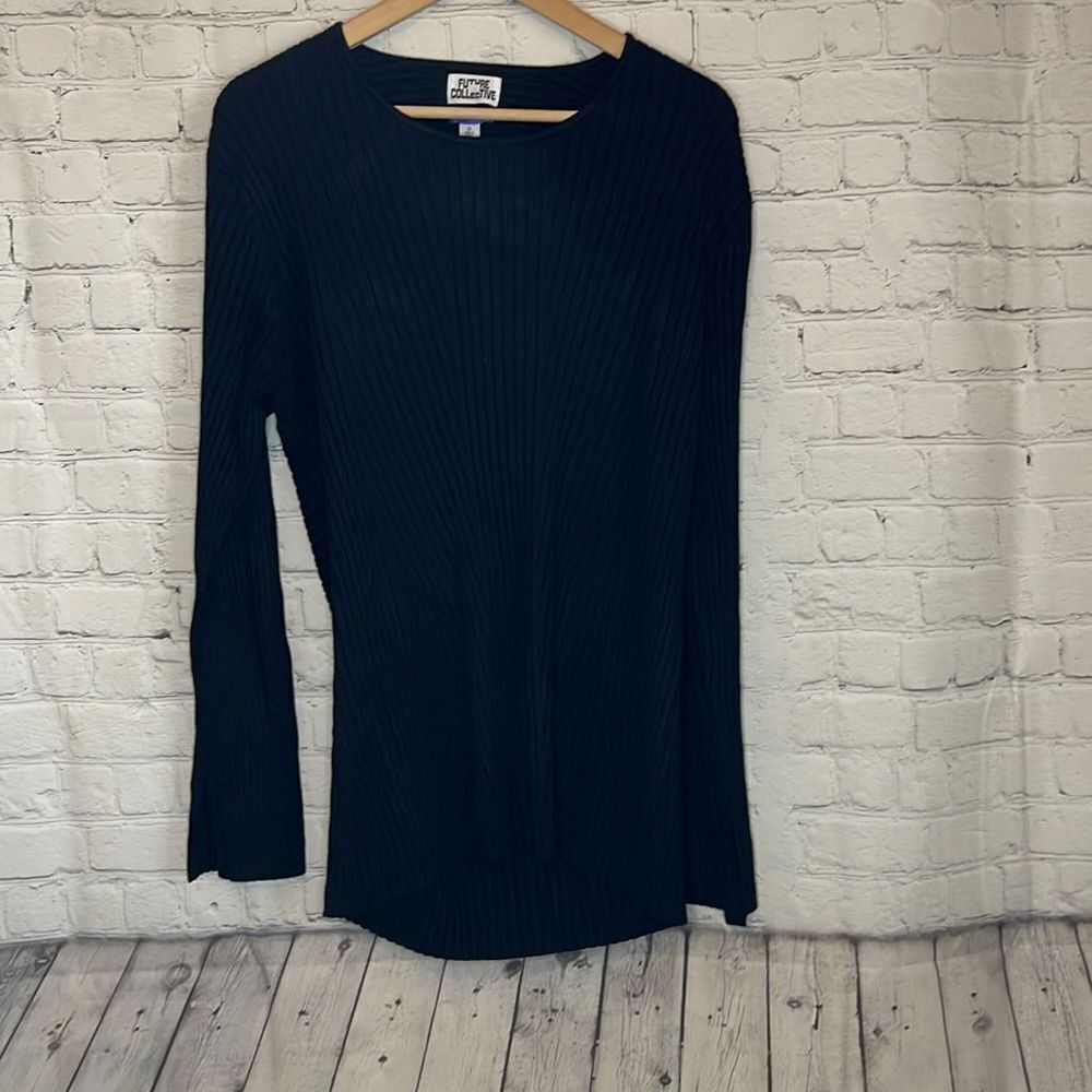 Future Collective Women’s Party Twisted Back Crewneck Pullover Black Sweater 1X